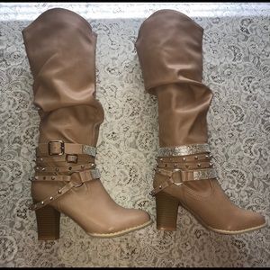 Knee Hi Boots With Rhinestone,Spike &Stud Straps 7